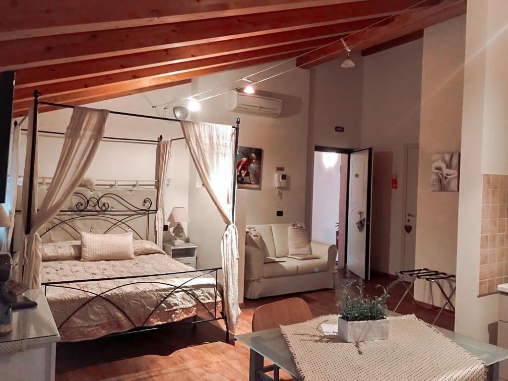 Residence Ca Di Capri Bussolengo Luaran gambar