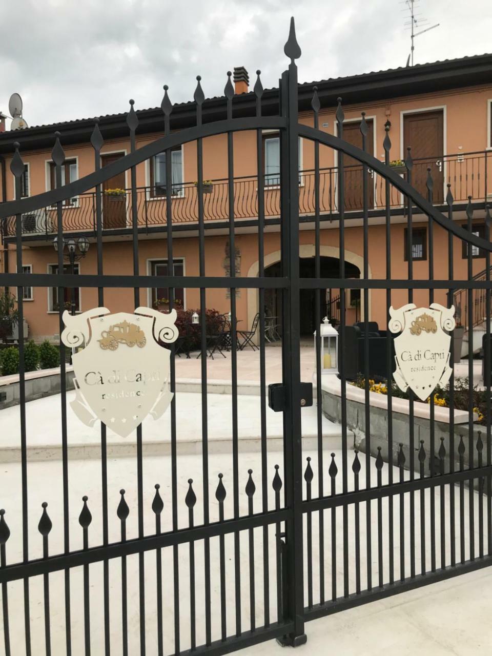 Residence Ca Di Capri Bussolengo Luaran gambar